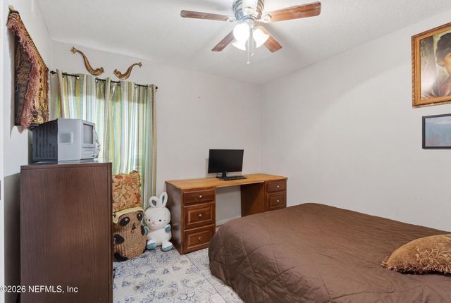 616 PARADISE Court, Atlantic Beach, FL 32233