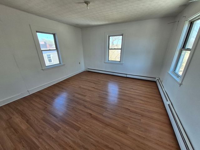 155R Washington St 3, Peabody, MA 01960