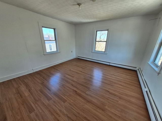 155R Washington St 3, Peabody, MA 01960