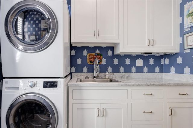 29 Boulevard, Carlton Landing, OK 74432