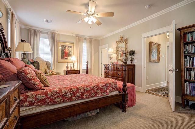 29 Boulevard, Carlton Landing, OK 74432