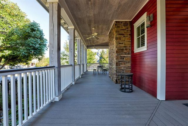 29 Boulevard, Carlton Landing, OK 74432