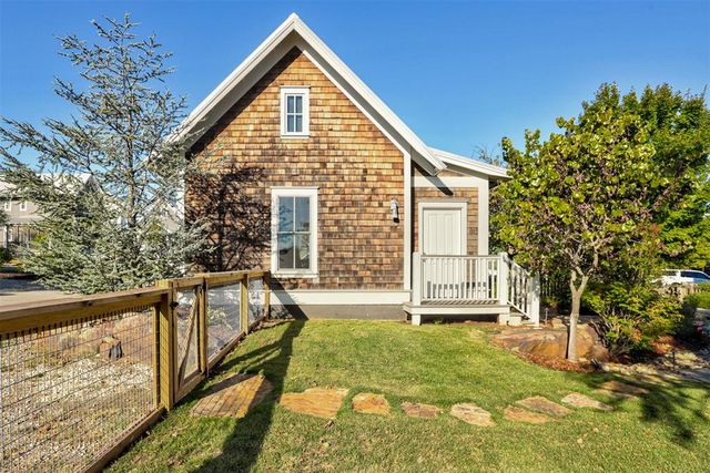 29 Boulevard, Carlton Landing, OK 74432