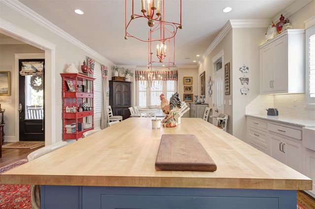 29 Boulevard, Carlton Landing, OK 74432