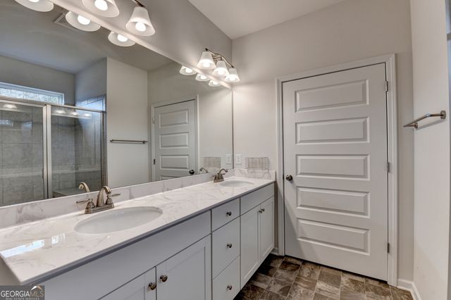 712 Owens Circle, Canton, GA 30115