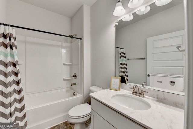 712 Owens Circle, Canton, GA 30115