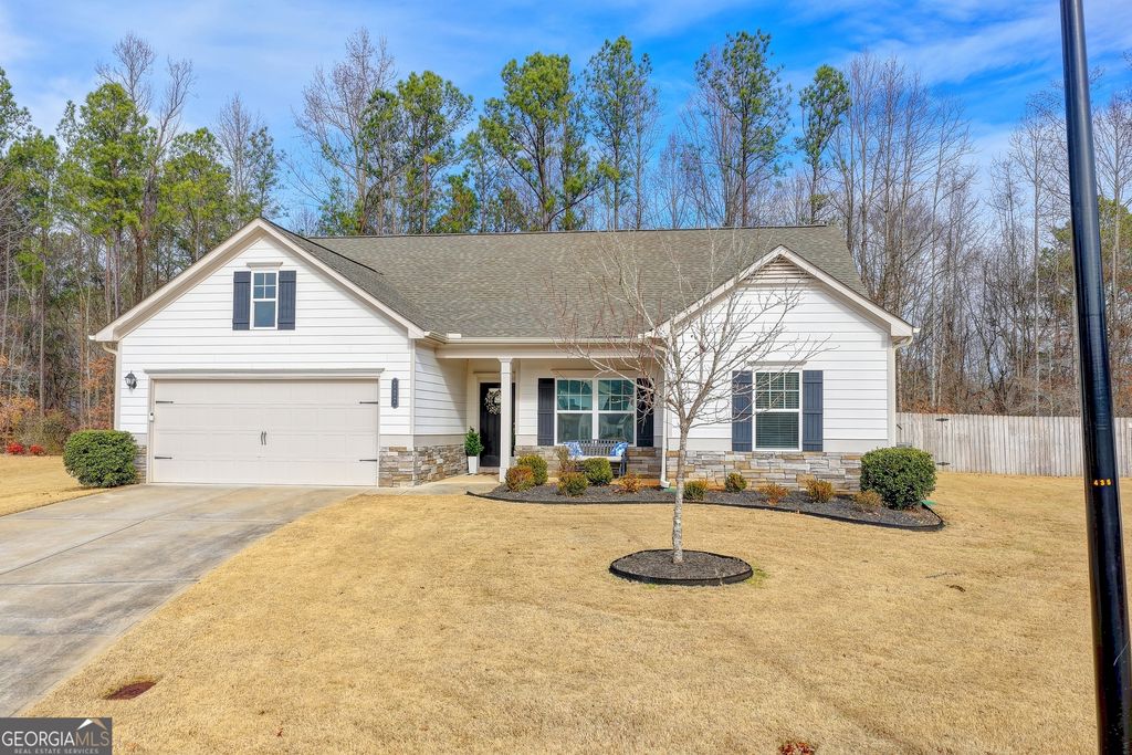 712 Owens Circle, Canton, GA 30115