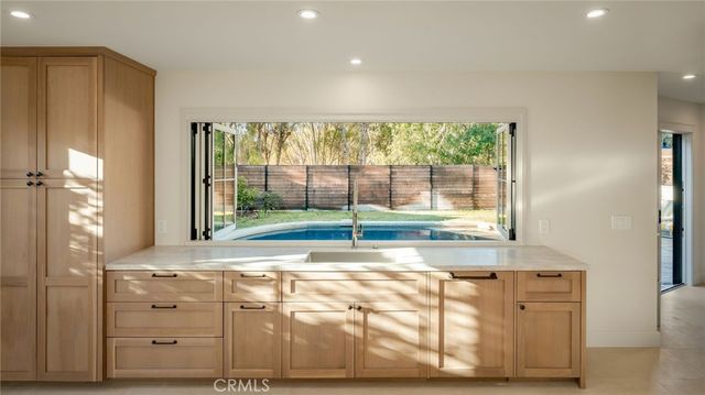 31831 Sunset Avenue, Laguna Beach, CA 92651