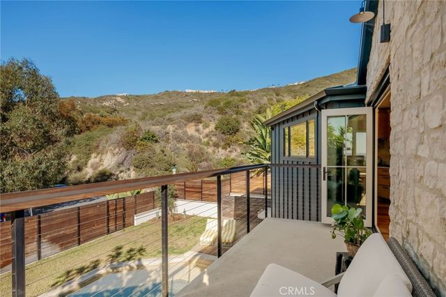 31831 Sunset Avenue, Laguna Beach, CA 92651