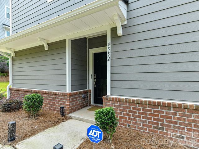 4552 Millennium Avenue, Charlotte, NC 28217