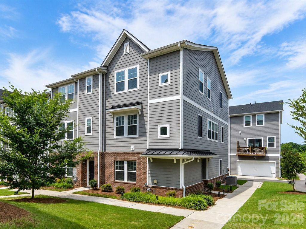 4552 Millennium Avenue, Charlotte, NC 28217