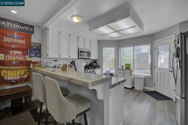 2099 Meadowlark Ln, Oakley, CA 94561