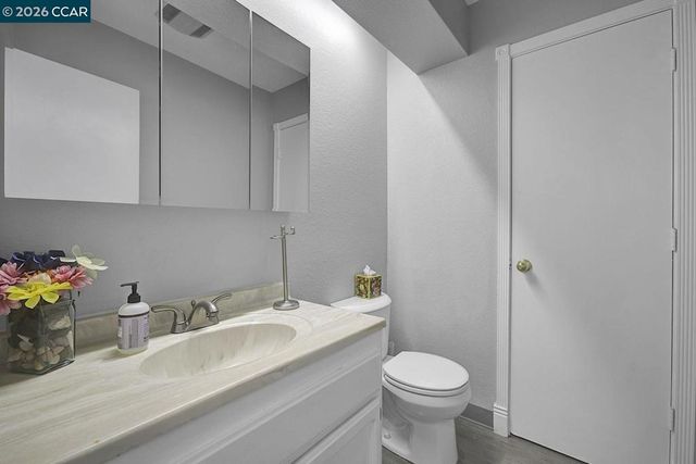 2099 Meadowlark Ln, Oakley, CA 94561