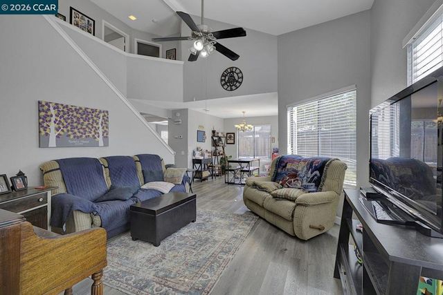 2099 Meadowlark Ln, Oakley, CA 94561