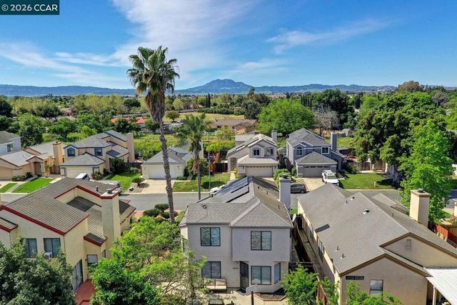 2099 Meadowlark Ln, Oakley, CA 94561