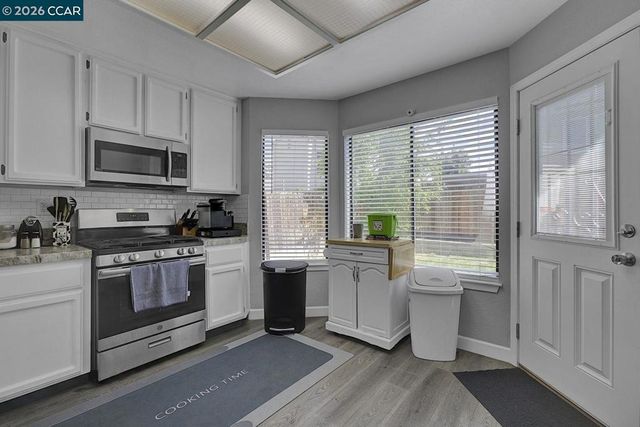 2099 Meadowlark Ln, Oakley, CA 94561