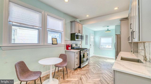 10 S NASHVILLE AVE, Ventnor City, NJ 08406