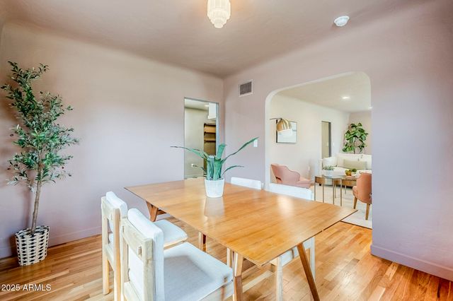 1551 W VERNON Avenue, Phoenix, AZ 85007