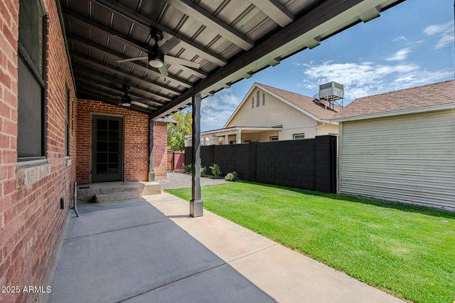 1551 W VERNON Avenue, Phoenix, AZ 85007