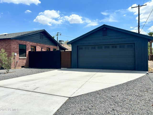 1551 W VERNON Avenue, Phoenix, AZ 85007