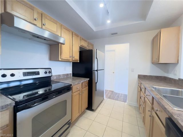 3324 N Key DR 7, North Fort Myers, FL 33903