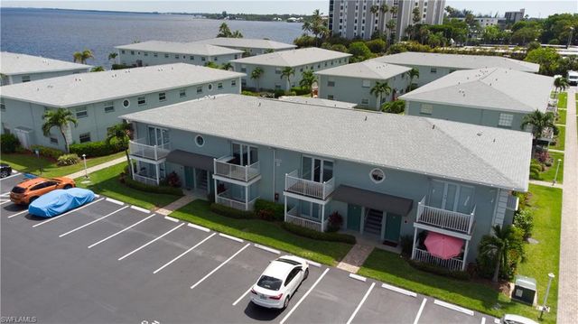 3324 N Key DR 7, North Fort Myers, FL 33903