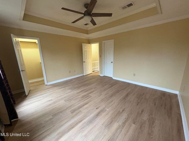 12 River Run Drive, Jackson, MS 39211