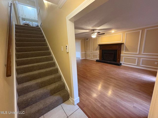 12 River Run Drive, Jackson, MS 39211