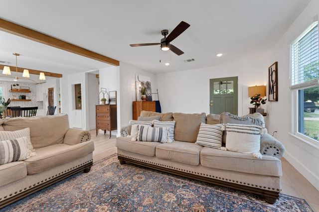 215 Paulus Street, Schulenburg, TX 78956