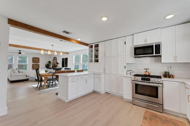215 Paulus Street, Schulenburg, TX 78956
