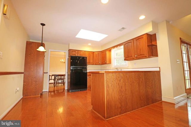 6 PATRICIA LN, Glen Mills, PA 19342