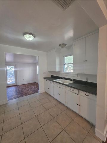 1023 NE 6TH STREET, Ocala, FL 34470