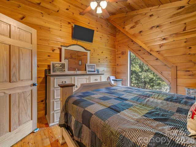 190 Elliot Lane, Rutherfordton, NC 28139