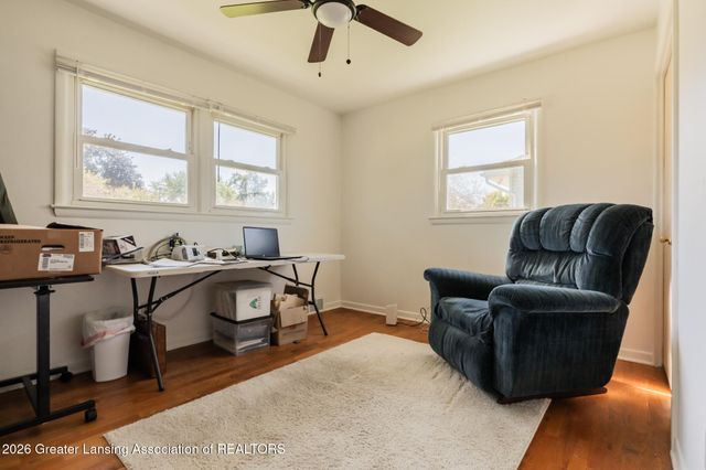 7520 Williamsburg Road, Lansing, MI 48917