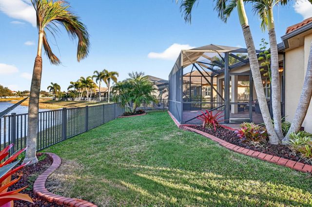 11731 SW Crestwood Circle, Port St. Lucie, Port St Lucie, FL 34987