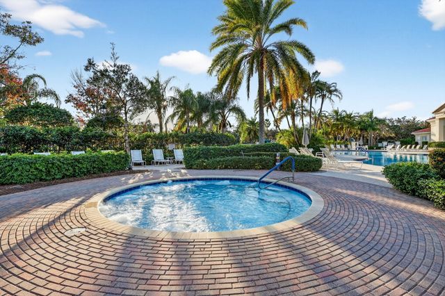 11731 SW Crestwood Circle, Port St. Lucie, Port St Lucie, FL 34987