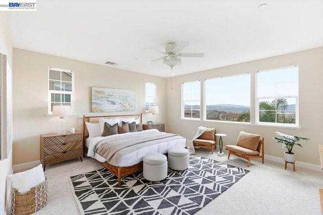 1718 N Terracina Dr, Dublin, CA 94568