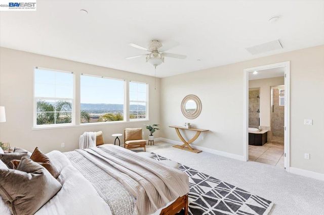 1718 N Terracina Dr, Dublin, CA 94568