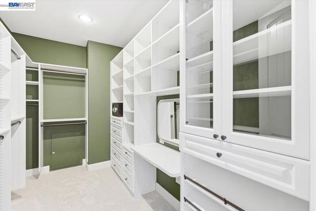 1718 N Terracina Dr, Dublin, CA 94568