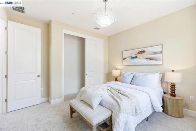 1718 N Terracina Dr, Dublin, CA 94568