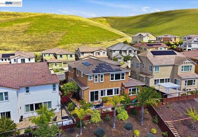 1718 N Terracina Dr, Dublin, CA 94568