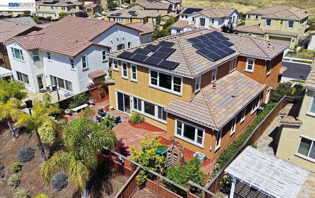 1718 N Terracina Dr, Dublin, CA 94568