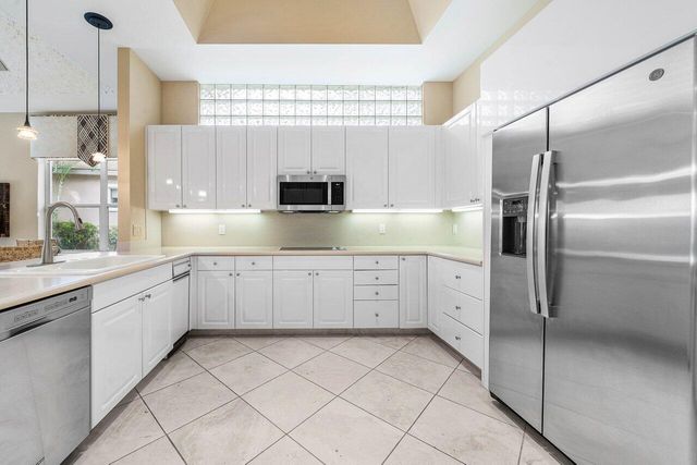118 W Village Way, Jupiter, FL 33458