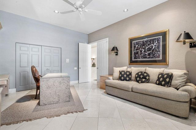 118 W Village Way, Jupiter, FL 33458