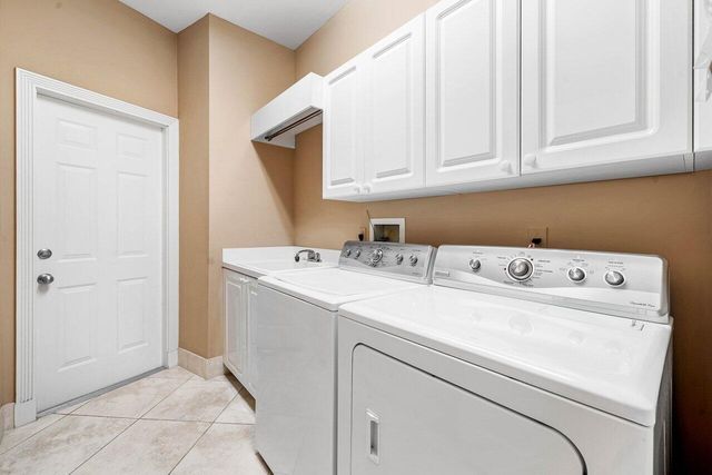 118 W Village Way, Jupiter, FL 33458
