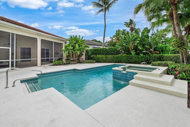 118 W Village Way, Jupiter, FL 33458