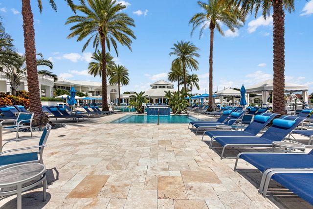 118 W Village Way, Jupiter, FL 33458