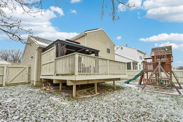 3936 Highland Bluff Drive, Groveport, OH 43125