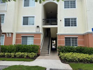 9833 Baywinds Drive 7107, West Palm Beach, FL 33411