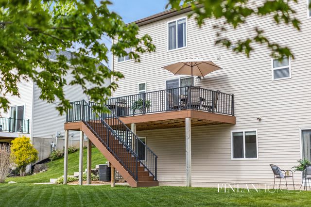 8980 Alanada Drive SE, Caledonia, MI 49316